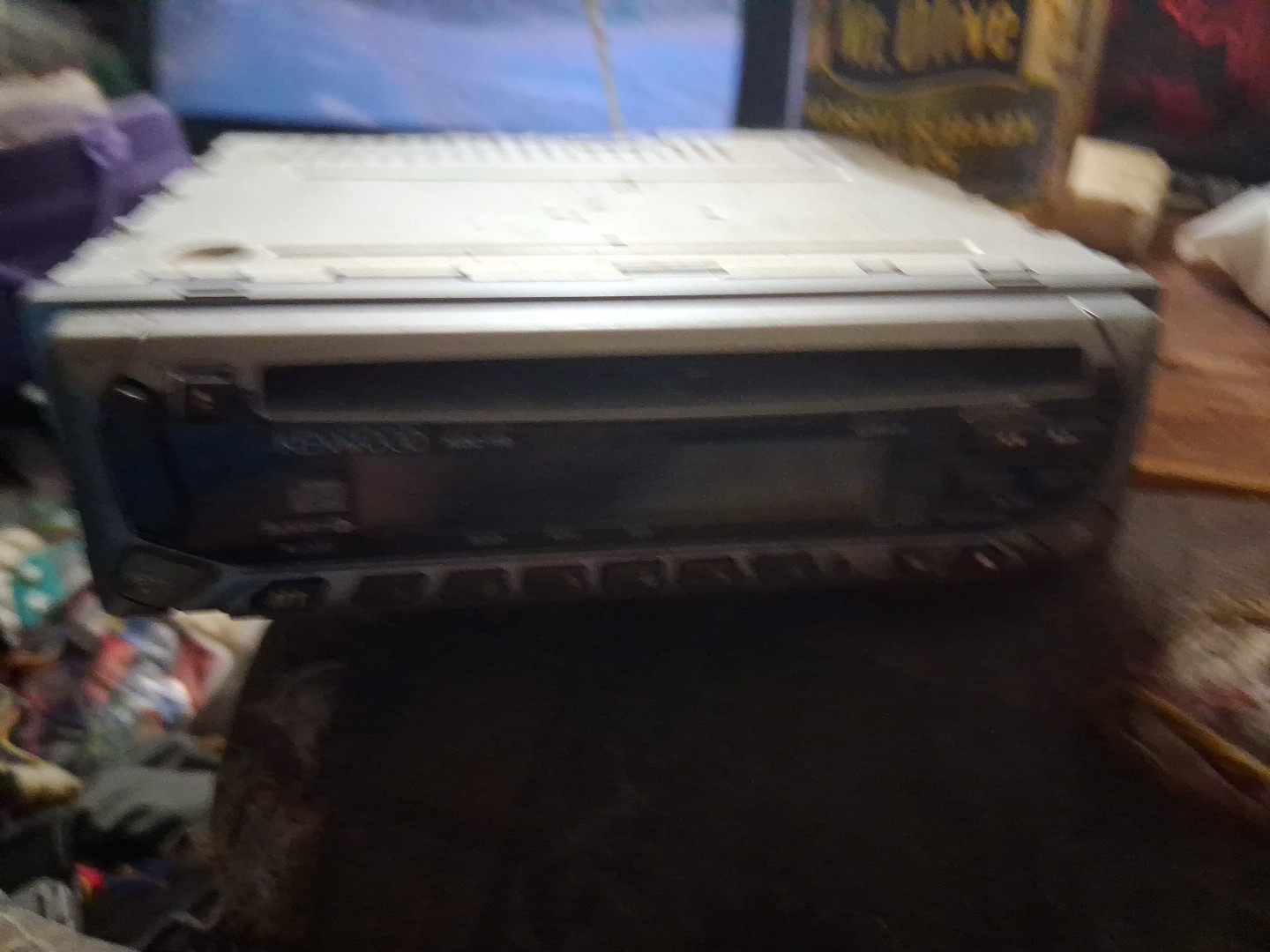 Kenwood CD Receiver KDC-119 180W Max Power CD-R RW With Harness