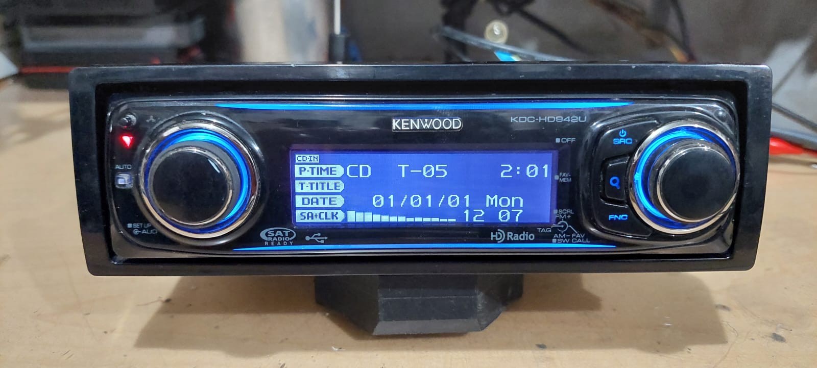 KENWOOD KDC-HD942U Audiophile CD PLAYER HD Built-In SAT USB AUX FULLY WORKING