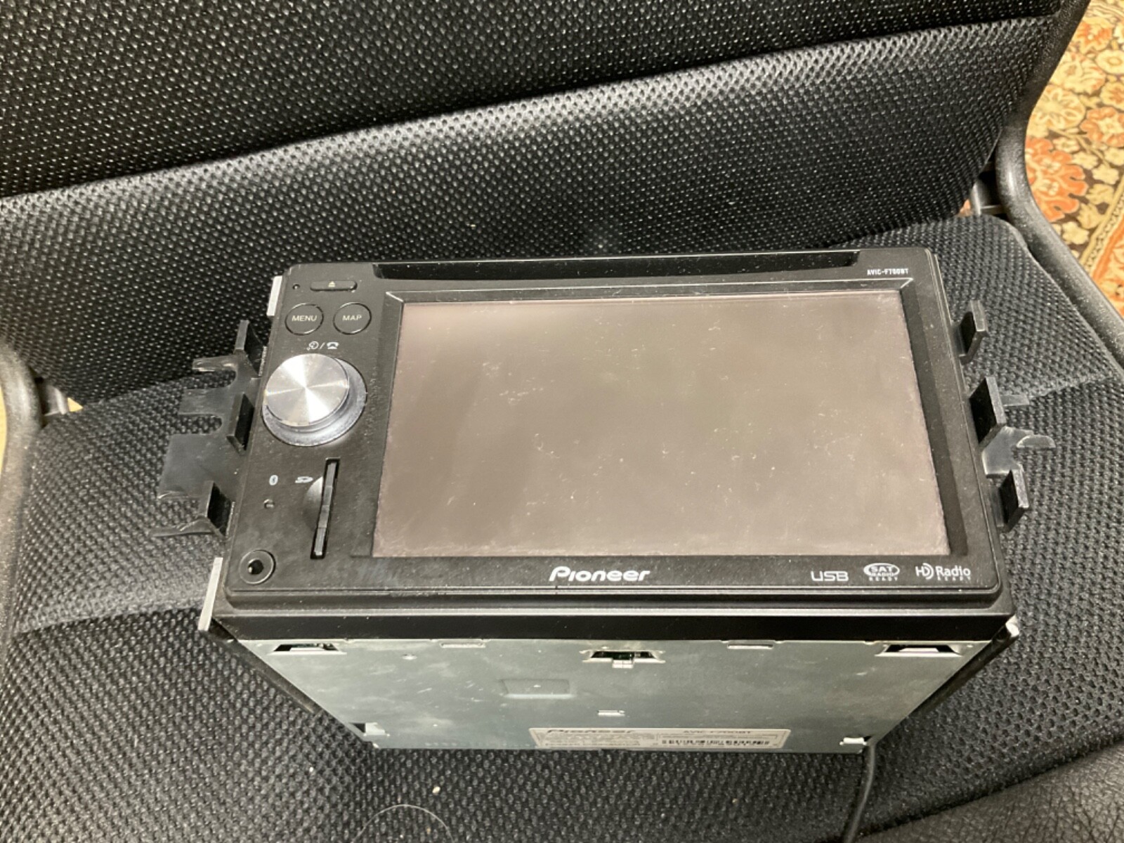Pioneer Avic-f700bt 6.8″ Touchscreen Double Din Receiver Stereo