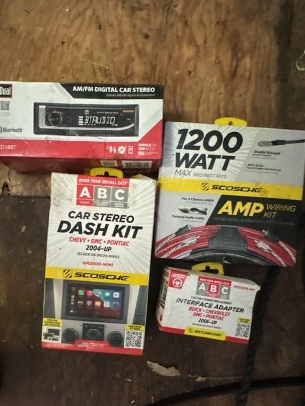 Dual Car Stereo w/ Scosche Dash Kit, Interface Adapter,&1200 Watt Amp Wiring Ki