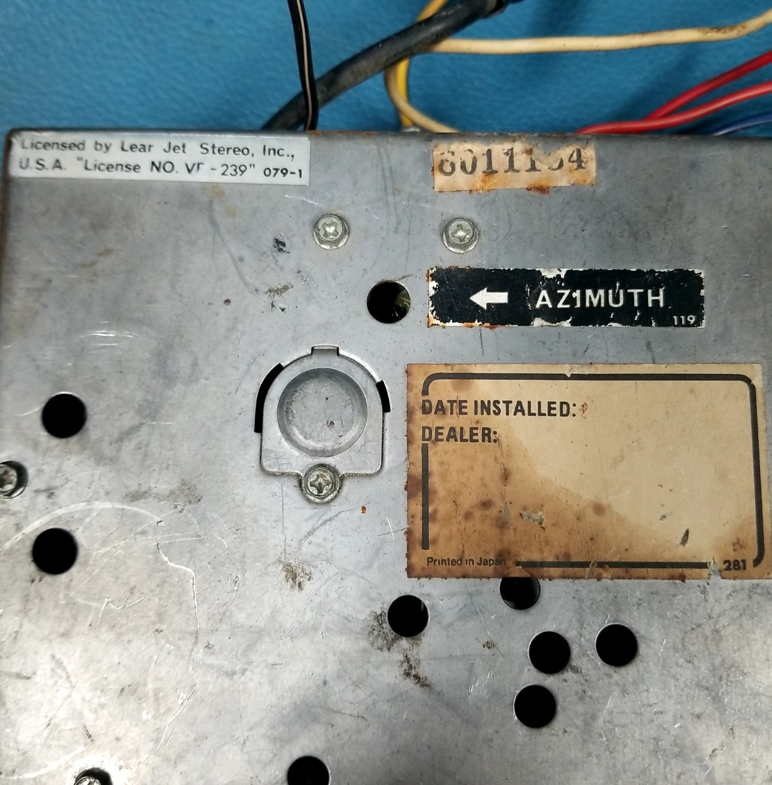 UNTESTED Parts Repair Audiovox Model TM-3000 AM/FM Radio