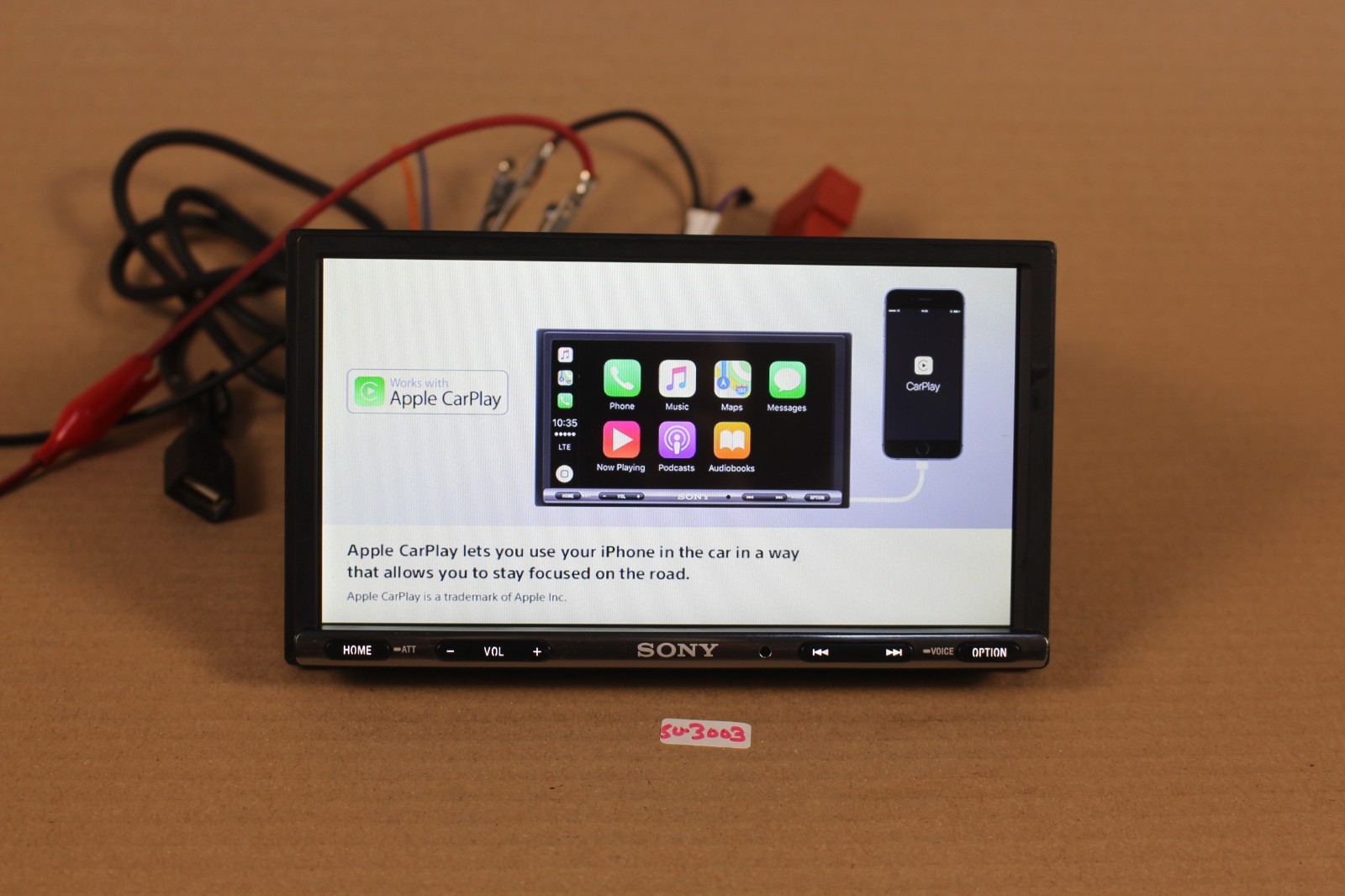 Sony XAV‑AX3000 – 7″ Touchscreen Media Receiver – Apple CarPlay / Android Auto