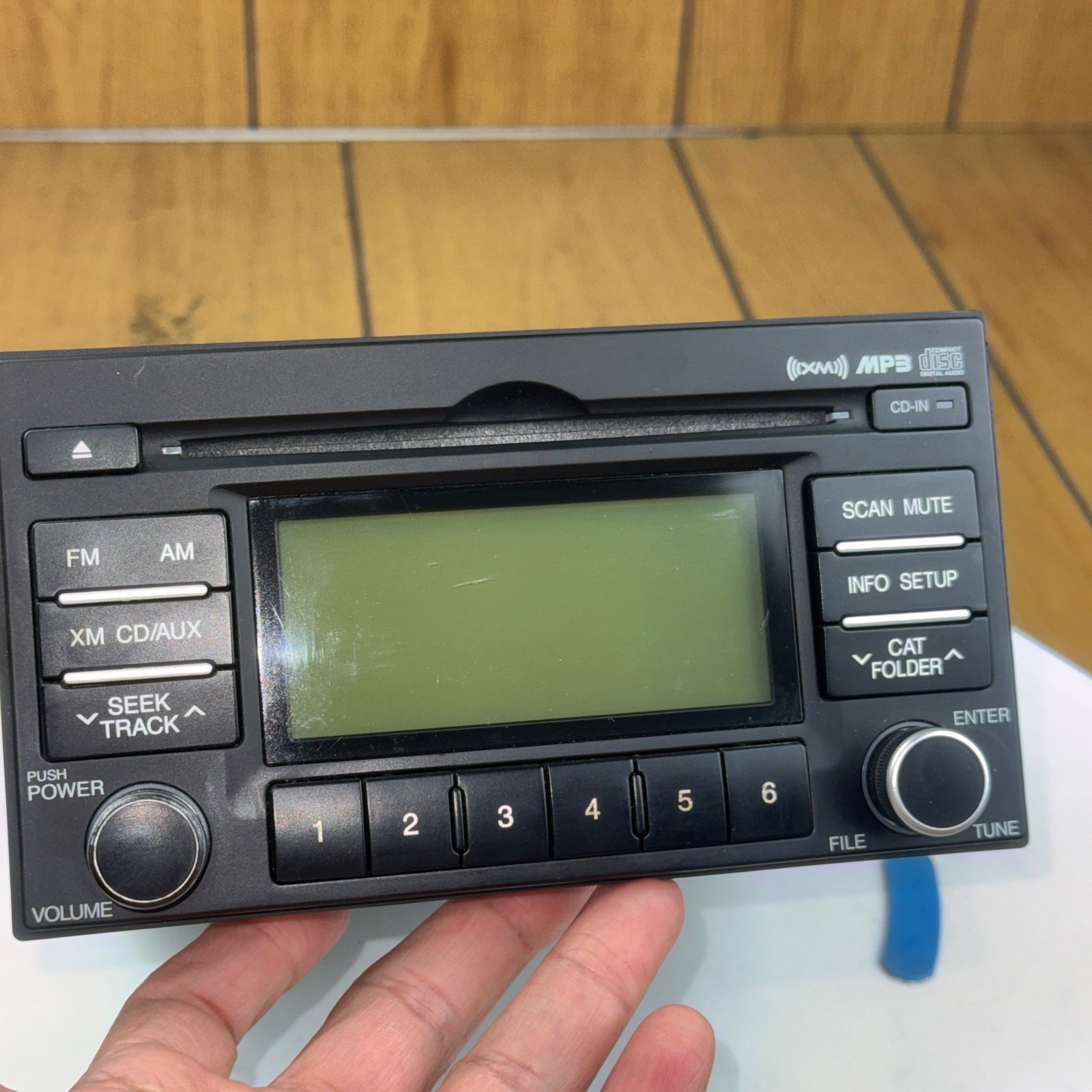 Hyundai Autonet Radio CD MP3 XM Player OEM 96110-1E085CA Model A-200 MC ACA3