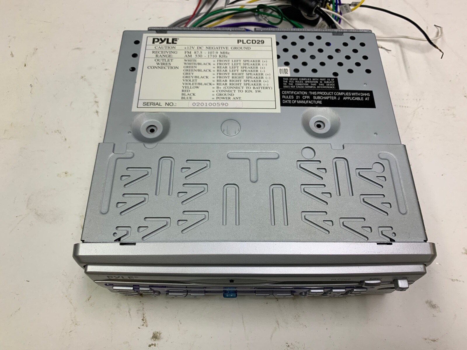 PYLE PLUS AM/FM MPX RADIO PLCD29 WITH DETACHABLE FACE CD PLAYER DOESN’T WORK