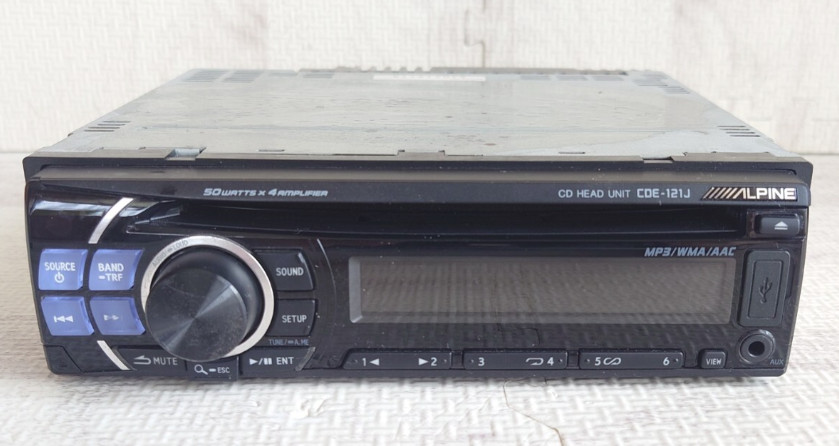 ALPINE CDE-121J CD HEAD UNIT MP3/WMA/AAC USB AM FM 1DIN 50W x4ch DC12V