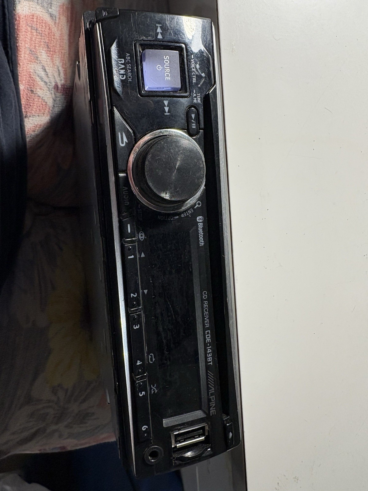 Alpine CDR-143BT Built in Bluetooth front Panel For USB And Auxiliary Port