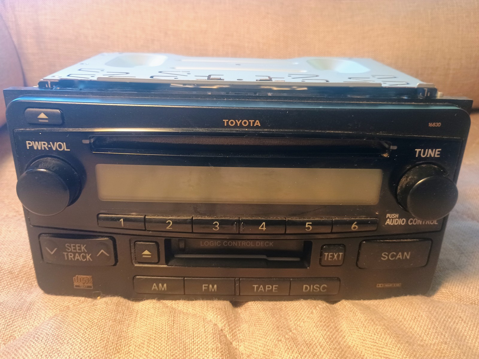 Toyota 86120-2B760 OEM Car Audio In-Dash Unit AM/FM Cassette CD Player