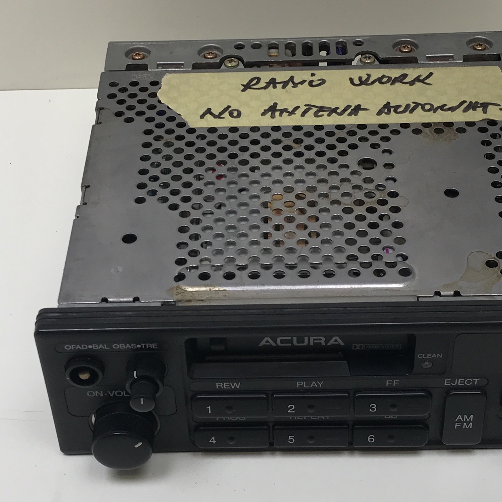 Acura Radio Stereo Tape Deck Model 39100-SK7-A122-M1 In Dash Stereo AM FM Player