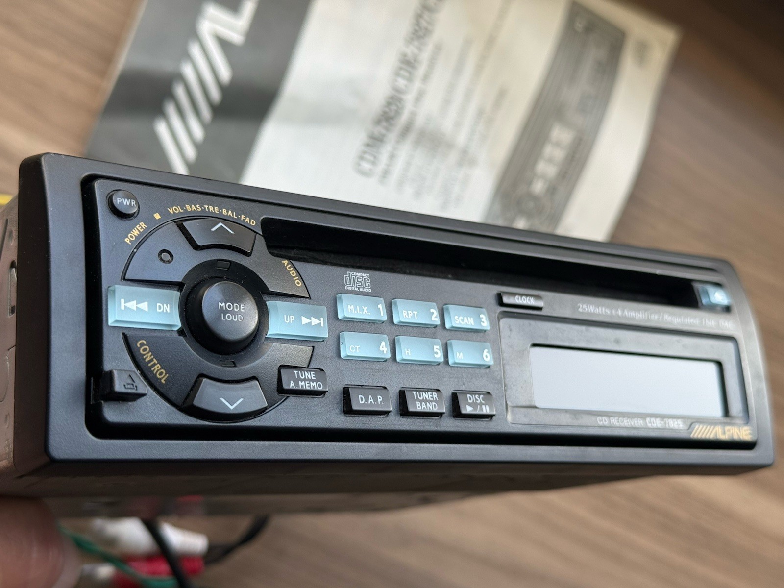ALPINE CAR AUDIO STEREO IN DASH CD UNIT CDE-7825 VINTAGE LAMBORGHINI PORSCHE BMW