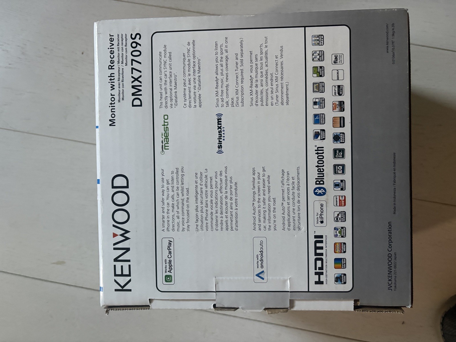 Kenwood Excelon DMX709S 6.8″ Apple CarPlay and Android Auto Multimedia Receiver