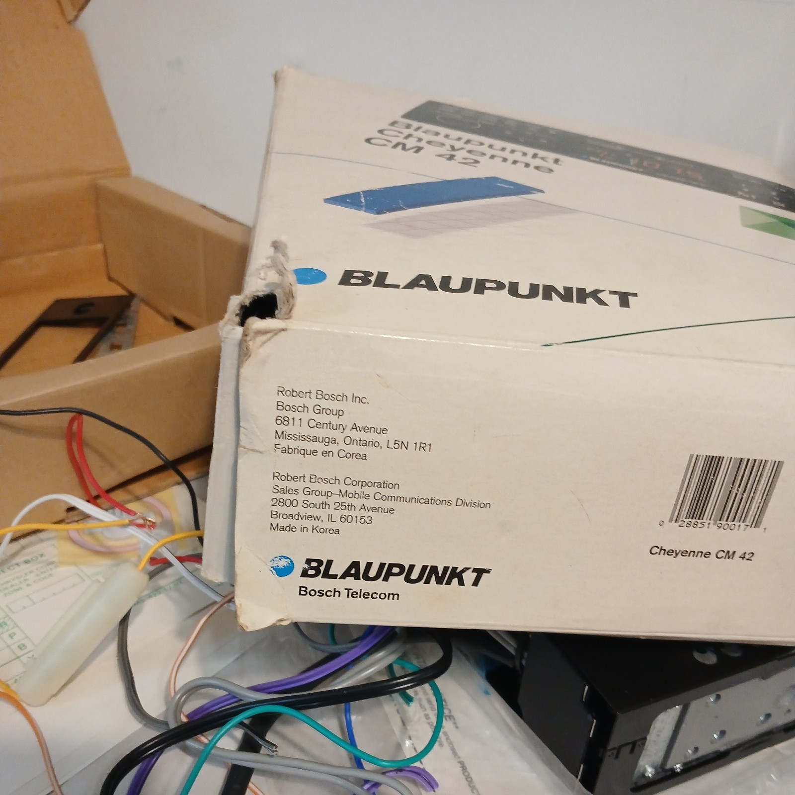 Blaupunkt Cheyenne CM 42 AM FM CASSETTE CAR STERO RADIO NEW IN BOX!
