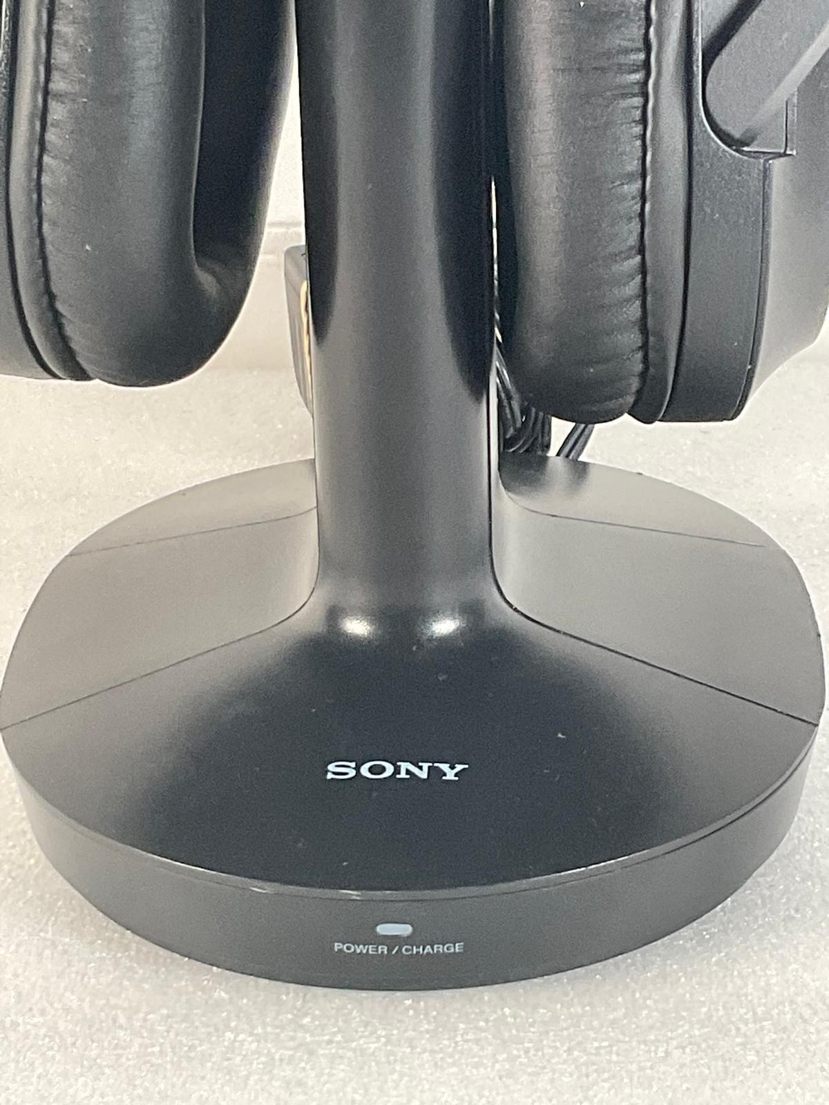 Sony TMR-RF400 Wireless Stereo Headphones RF Transmitter Charging Stand