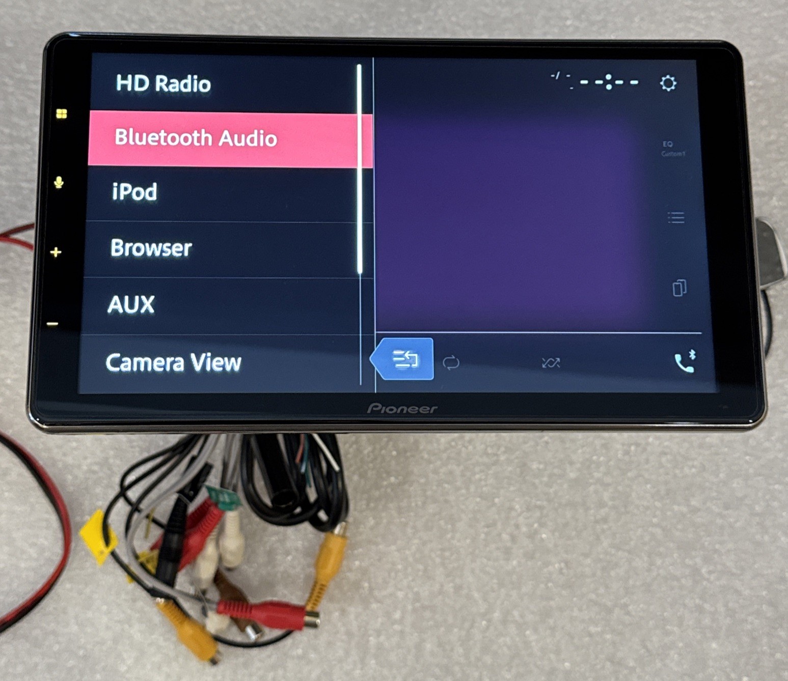 PIONEER DMH-WT7600NEX NAVIGATION TOUCHSCREEN Bluetooth Apple Android Radio