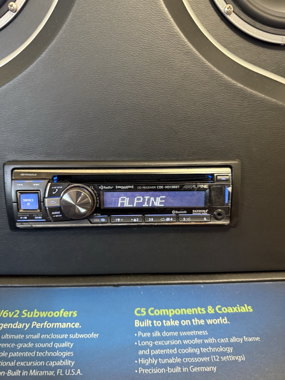 Alpine Cde-HD138bt
