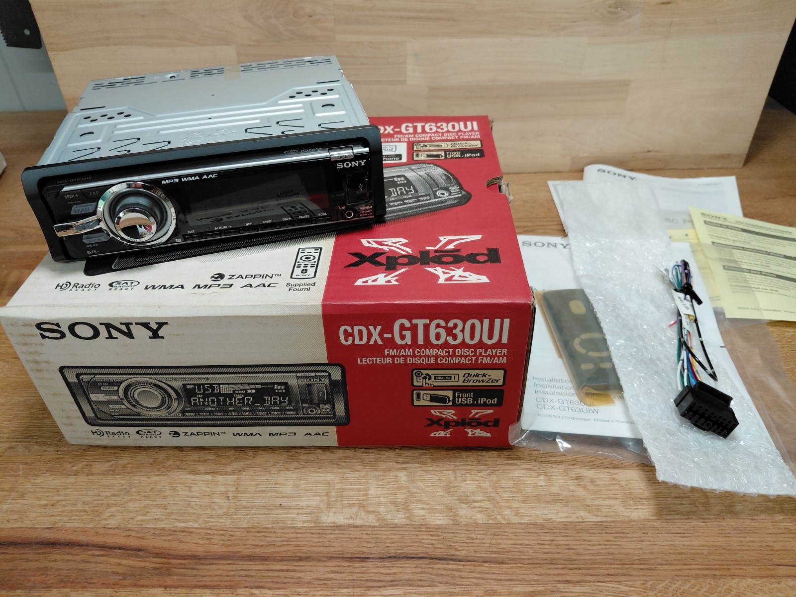 Sony CDX-GT630UI FM/AM Compact Disc Player MP3
