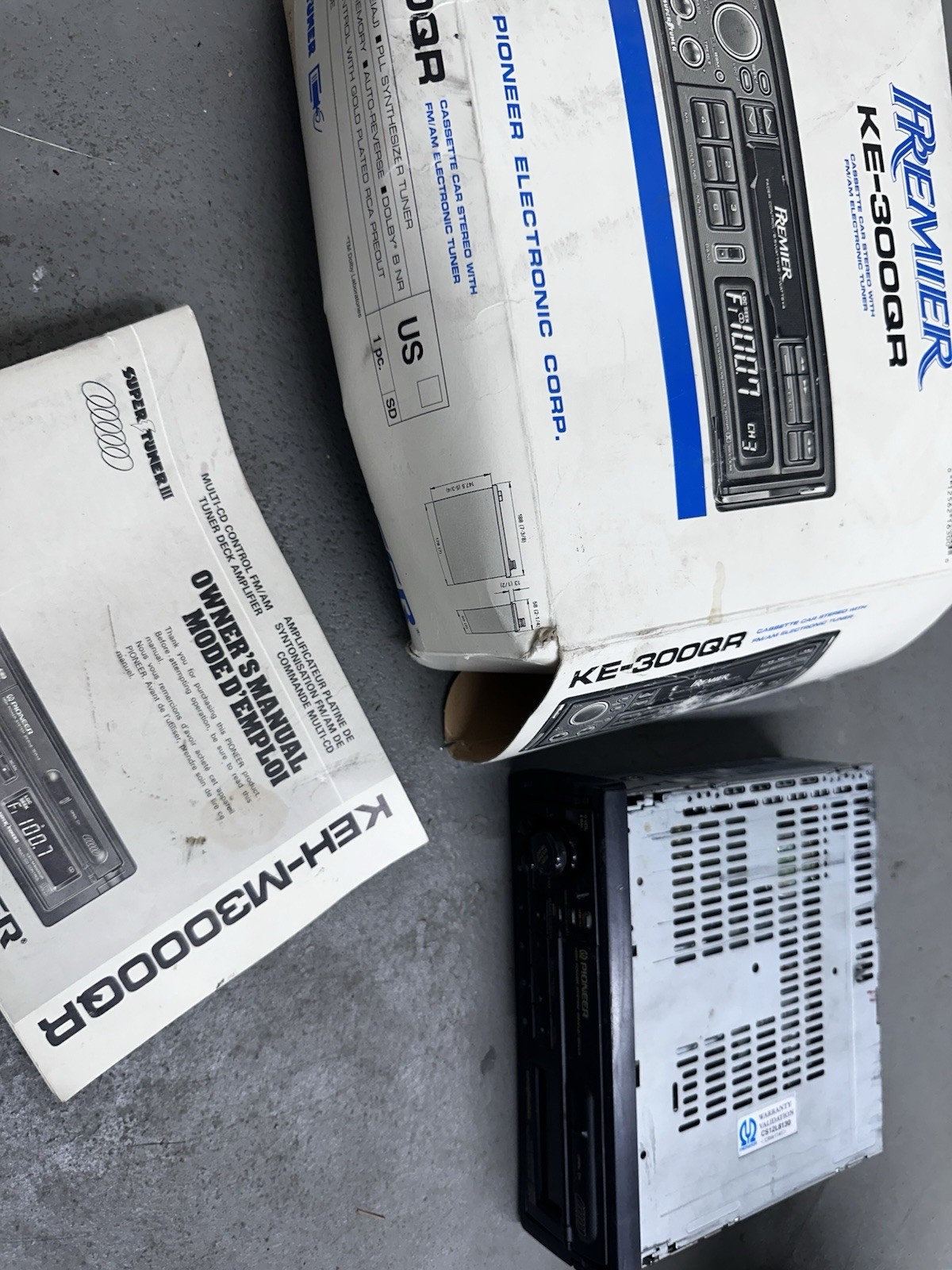 Pioneer Premier KE-300QR Car Stereo For Parts Not Tested