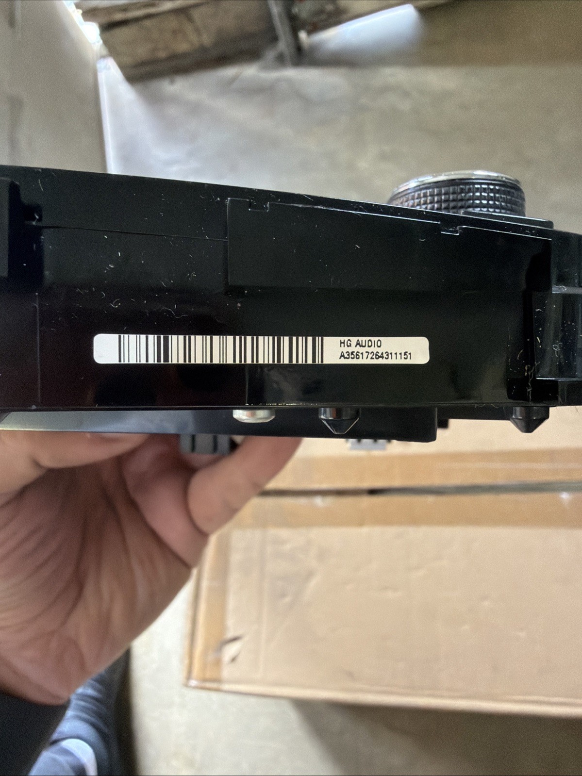 13 14 15 16 Chevy Cruze AM/FM CD radio control panel 95166368 OEM