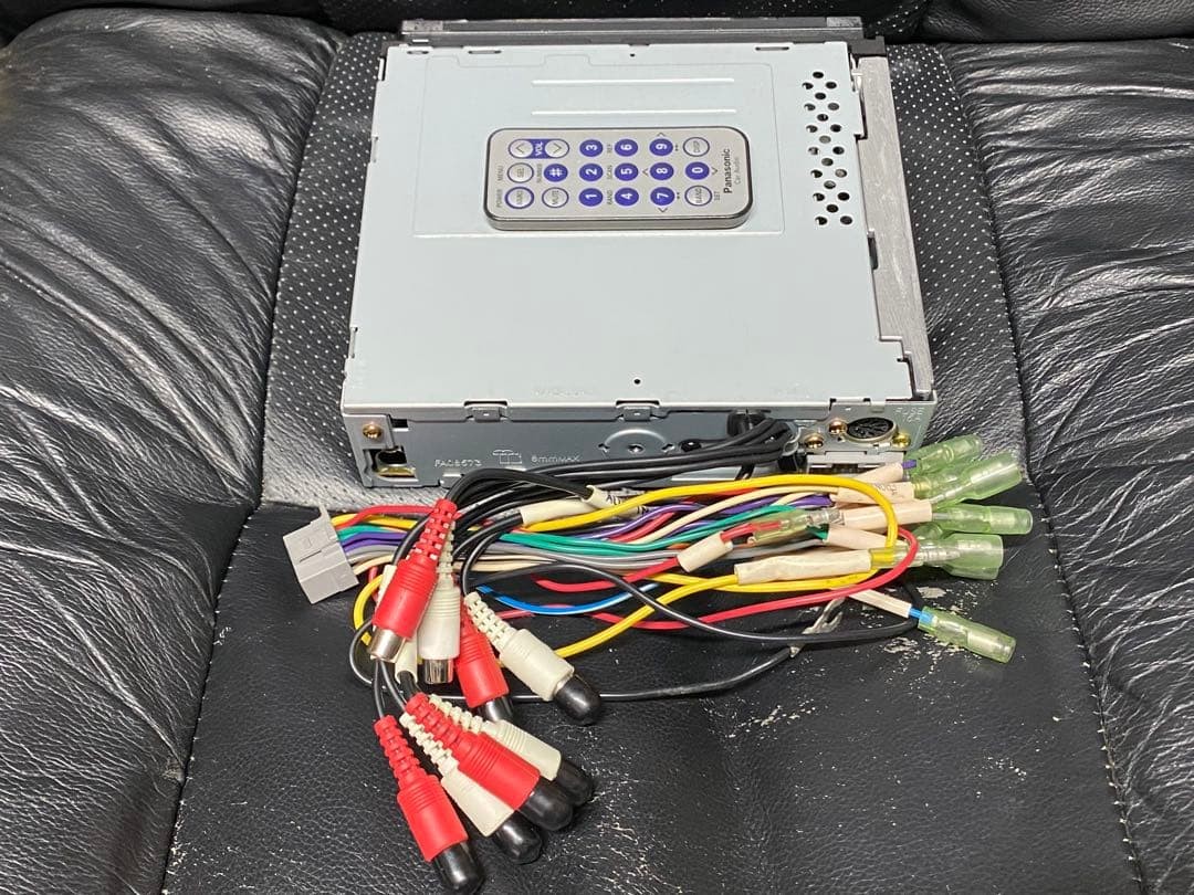 Panasonic Audio CD Player CQ-DFX983D Black 1DIN Head Unit Working Remote Set