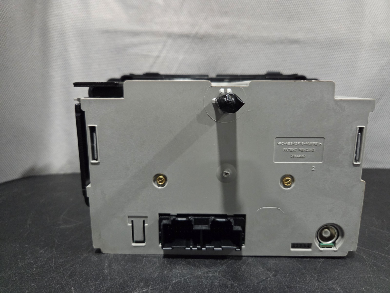 General Motors 23475277, 2015-2021 Radio Control Unit, Delphi PN: 28435272 Works