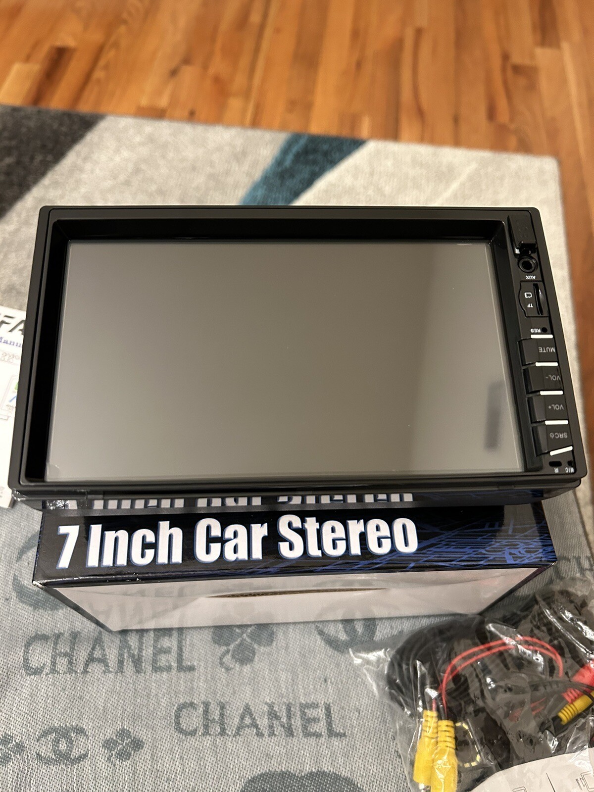 Naifay 7 Inch Car Stereo X6 – CarPlay