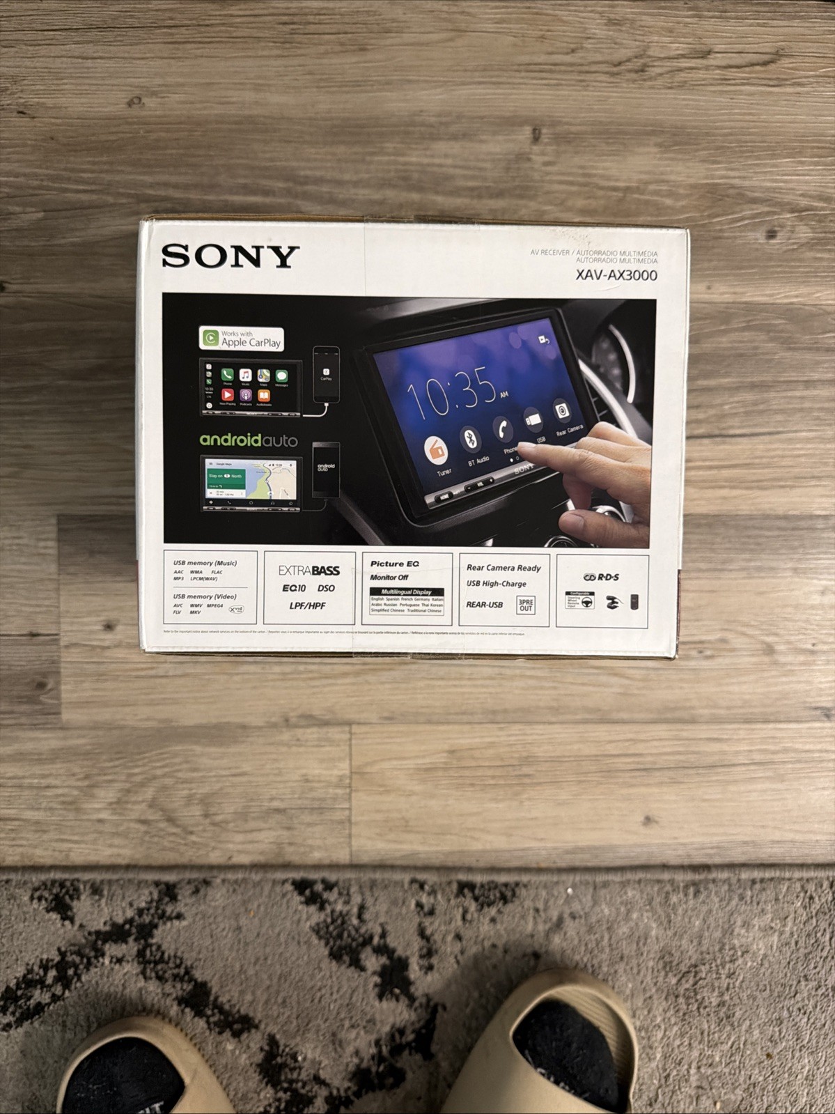 Sony XAV-AX3000 2 DIN Digital Media Receiver Touchscreen CarPlay Android Auto