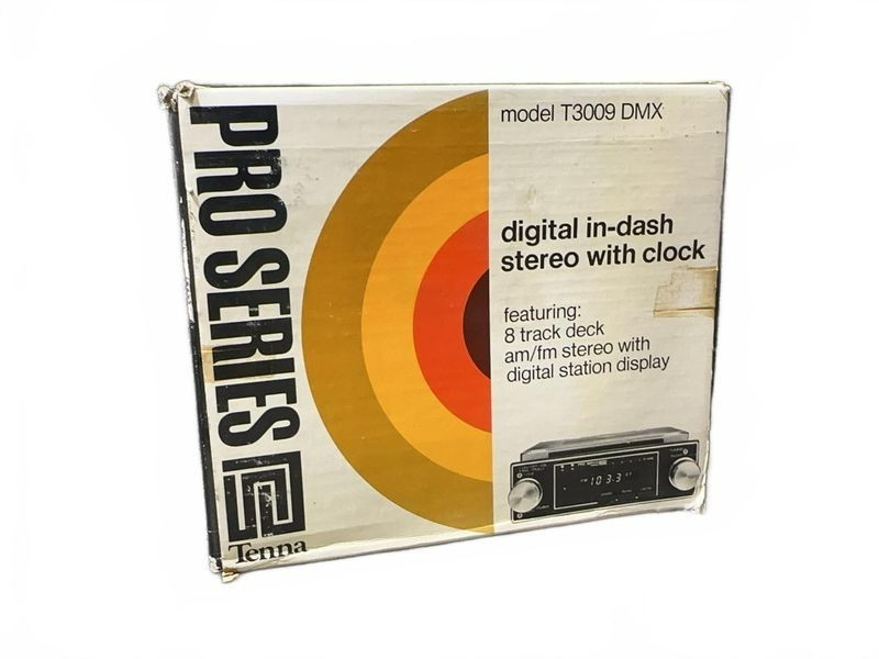 Vintage Tenna Pro Series T3009 DMX Car Stereo In Dash 8 Track AMFM Digital Clock