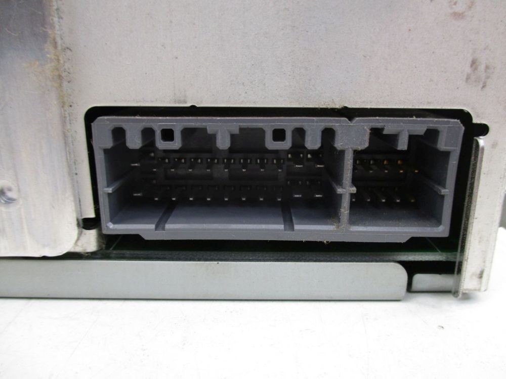 CD Radio * Code Not Available! Fits Jeep Grand Cherokee III WH 3.7 V6