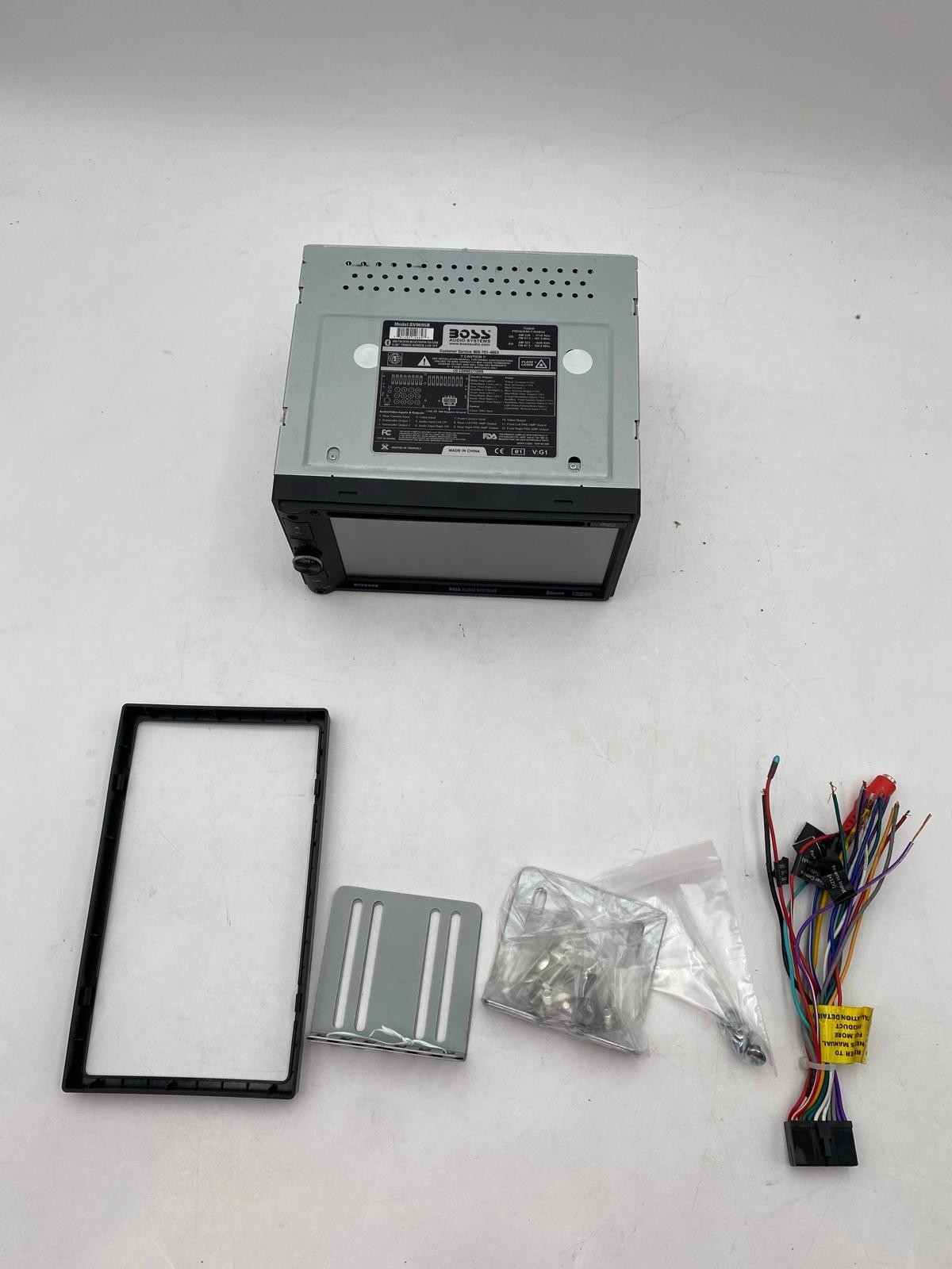 BOSS Audio System Car Audio Stereo (BV9695B, BCPA8) – Parts | Lot of 14