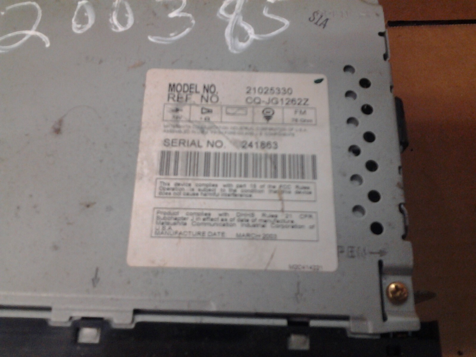2003 Saturn Ion AM-FM Radio Receiver