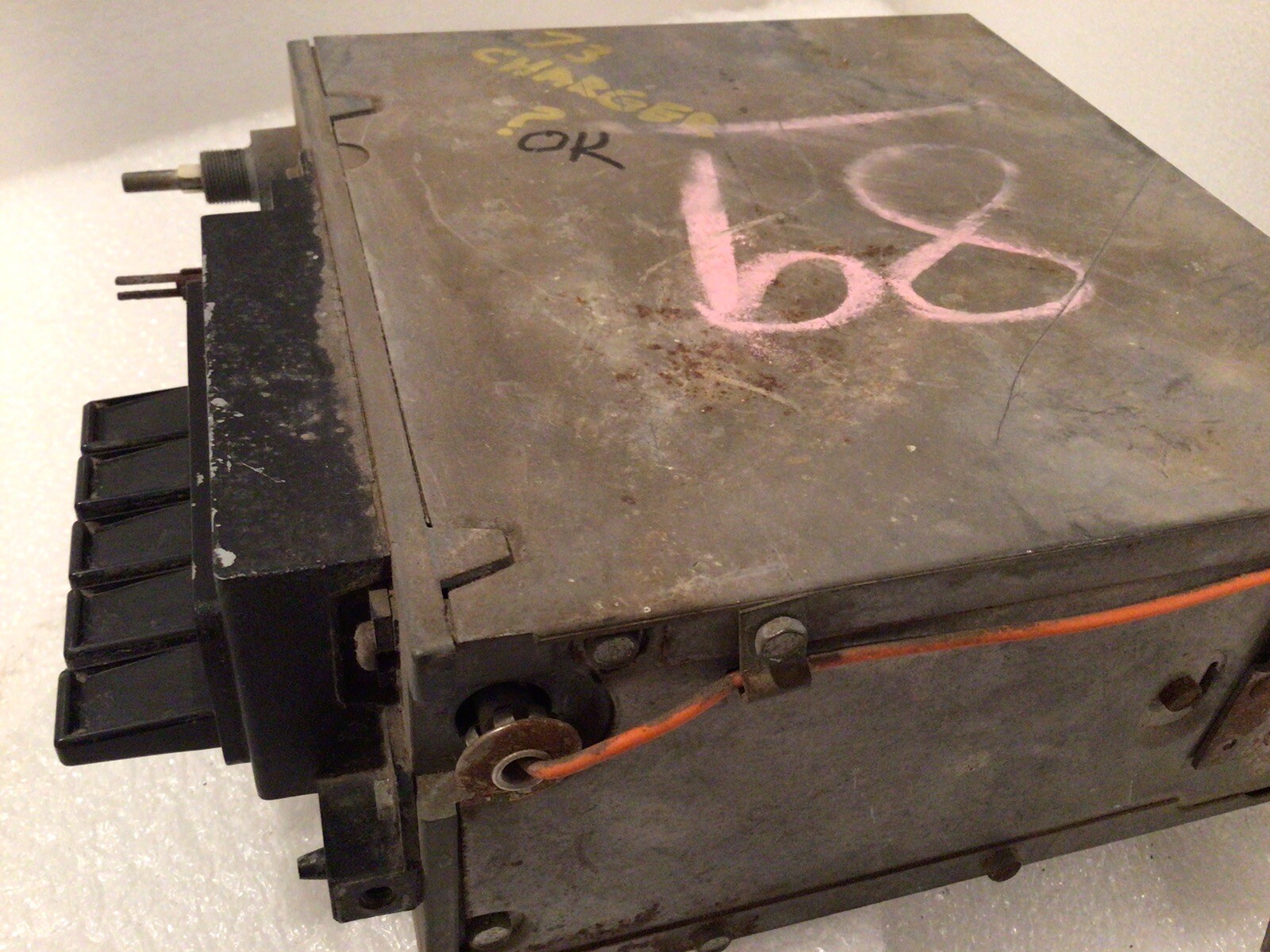 Mopar 1971 – 1974 B-Body AM Radio Chrysler Dodge Charger Solid State Bench OEM