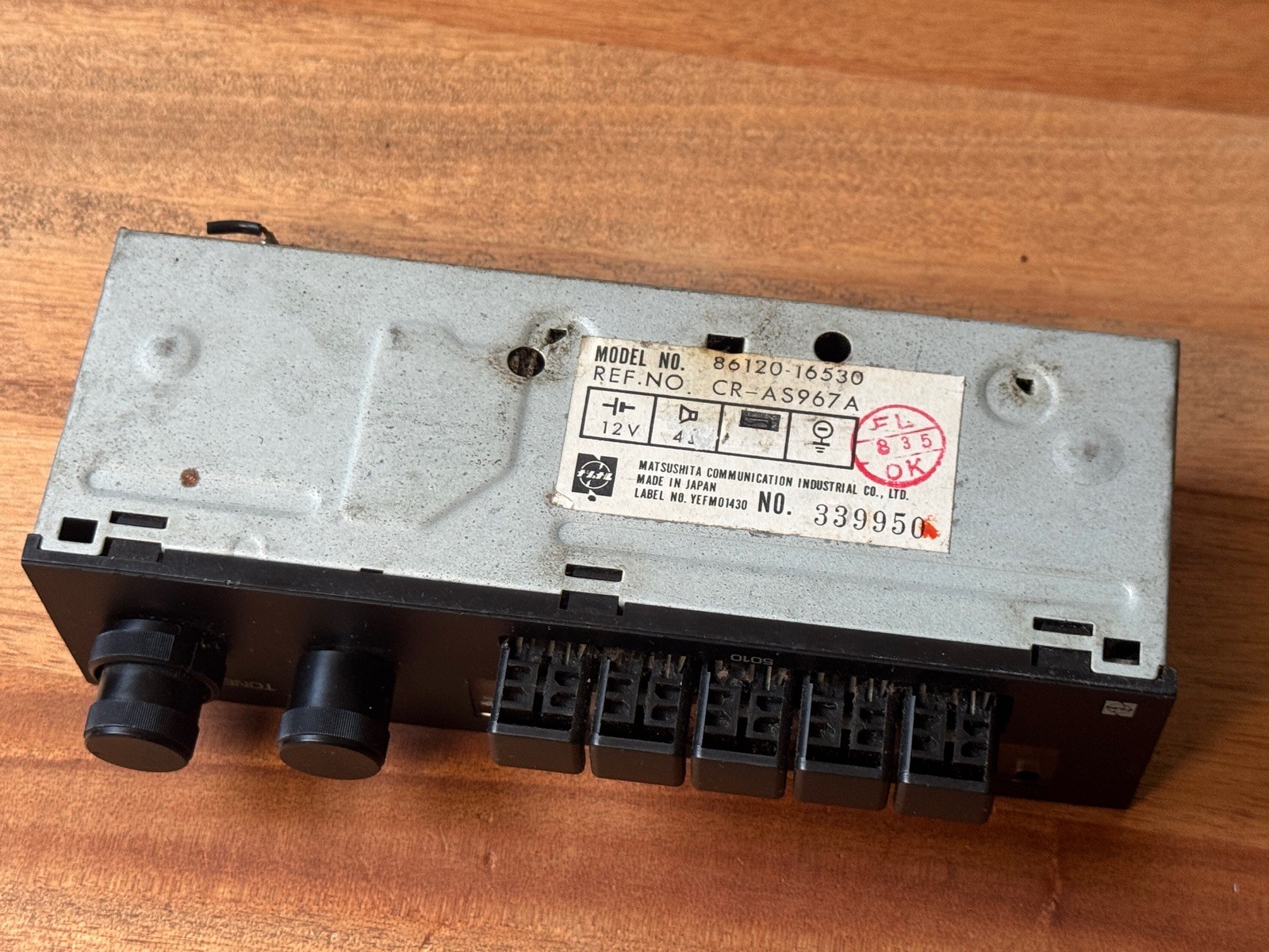 Vintage TOYOTA J-40 Landcruiser MATSUSHITA Japan 86120-16530 Factory Radio