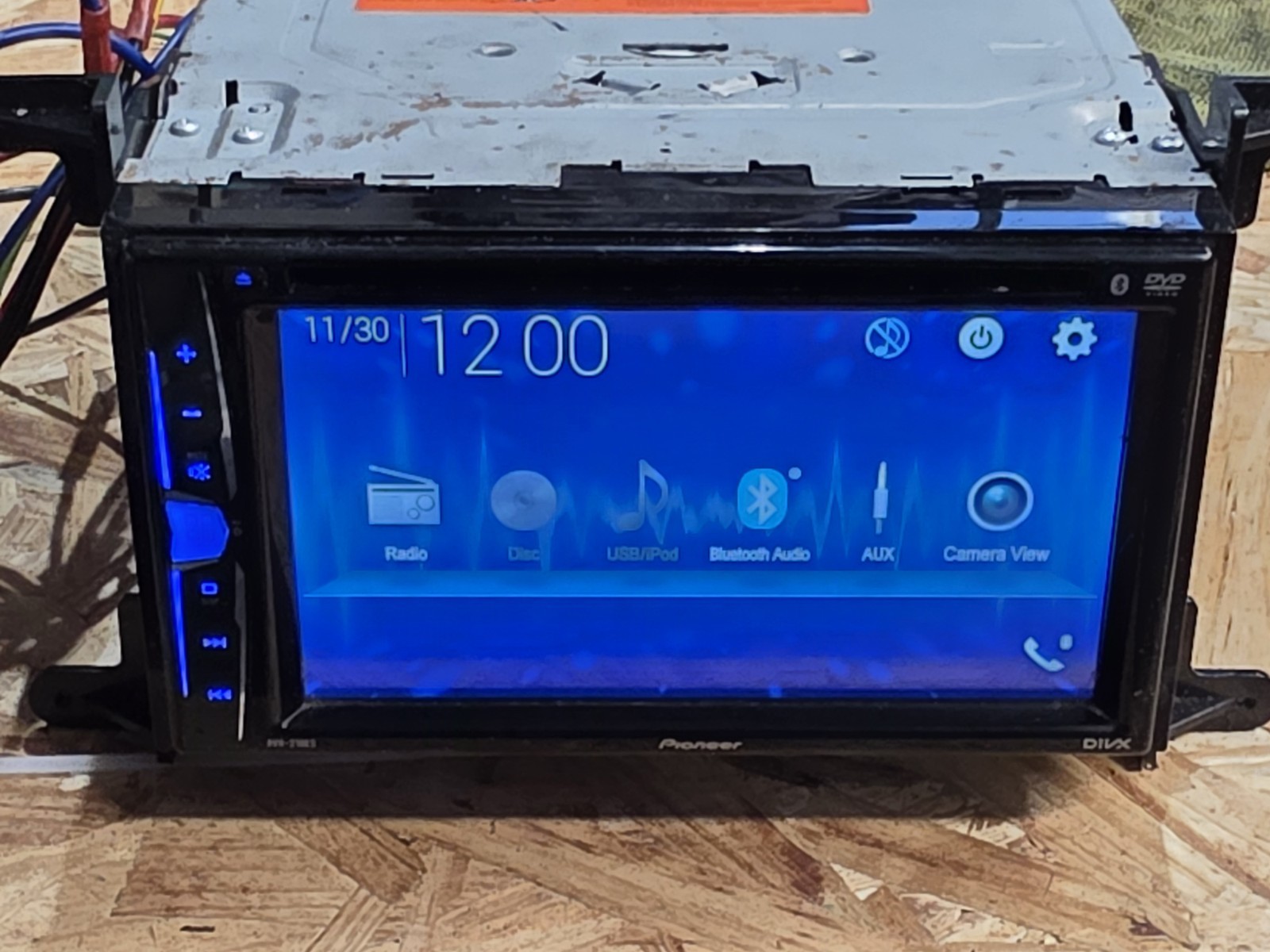 Pioneer AVH-210EX CD/DVD Radio