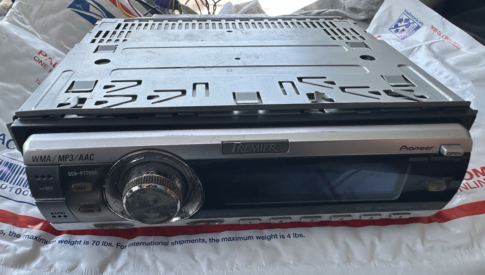 Pioneer (Premier) DEH-P770MP In-Dash Stereo Receiver Old School Tested/Rare
