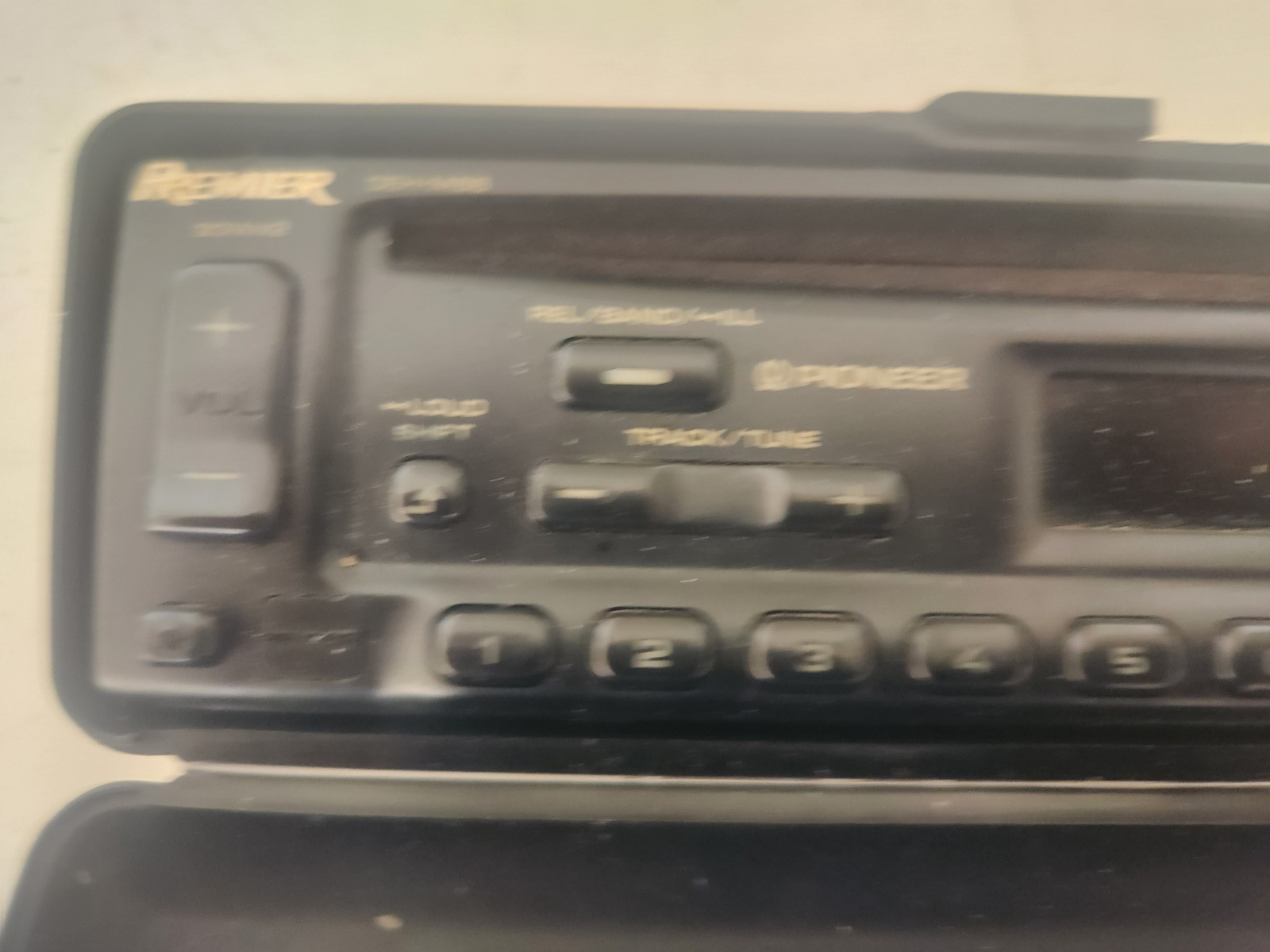 PIONEER DEH M66 FACE ONLY NOT TESTED WITH CASE