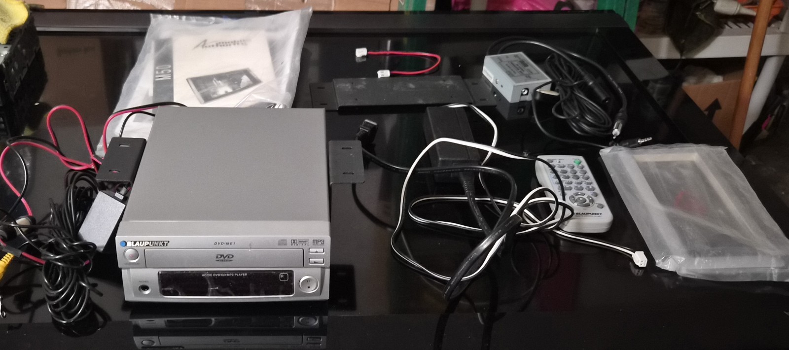 New Open Box Blaupunkt Dvd-me1 DVD_CD_MP3 PLAYER