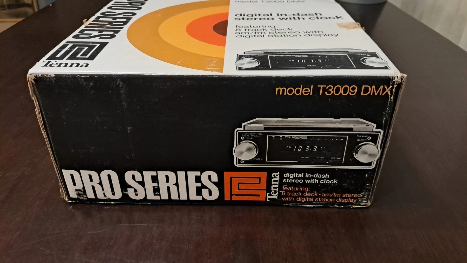 Vintage Tenna Pro Series T3009 DMX Car Stereo In Dash 8 Track AMFM Digital Clock