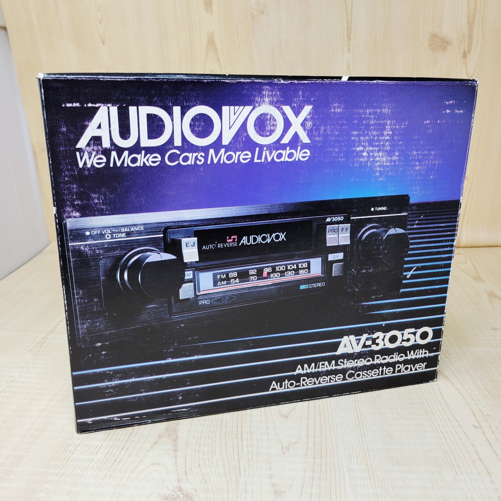 Audiovox AV-3050 AM FM Stereo Radio Auto Reverse Cassette Player NEW OLD STOCK