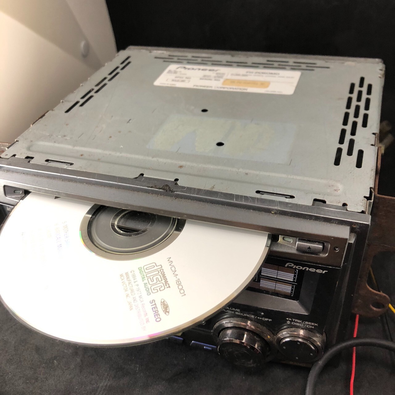 Clarion DMZ365 MD/CD player with car stereo harness working