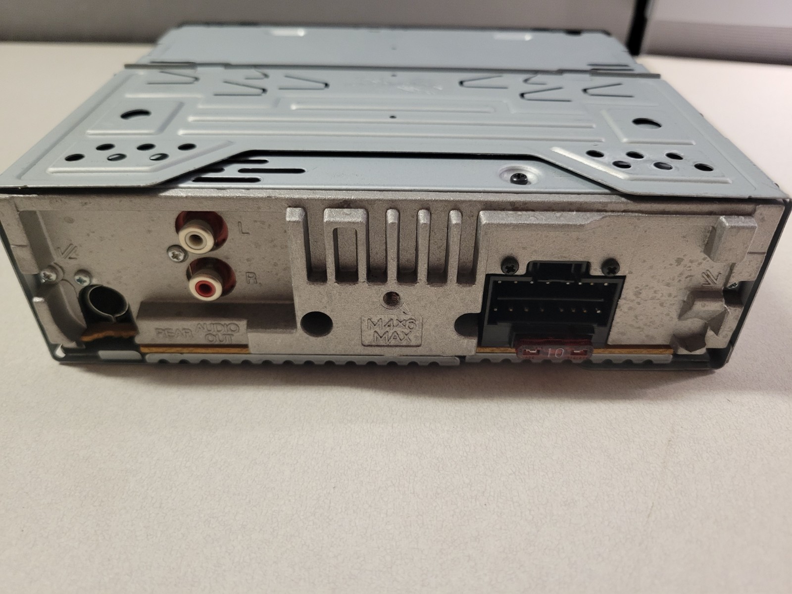 Sony CDX-GT200CD player with MP3 playback