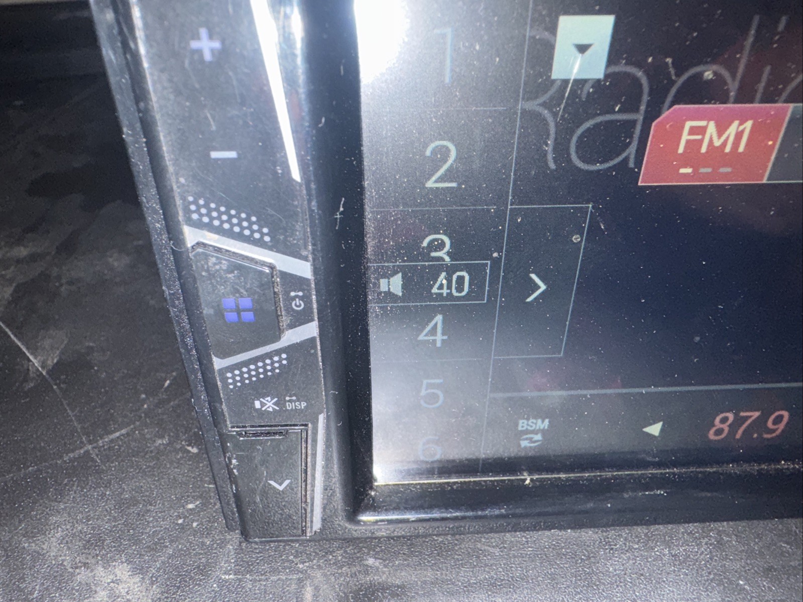 🚀Pioneer DMH-100BT 6.2″ WVGA Touchscreen – Wires Already Connected Ready To Use