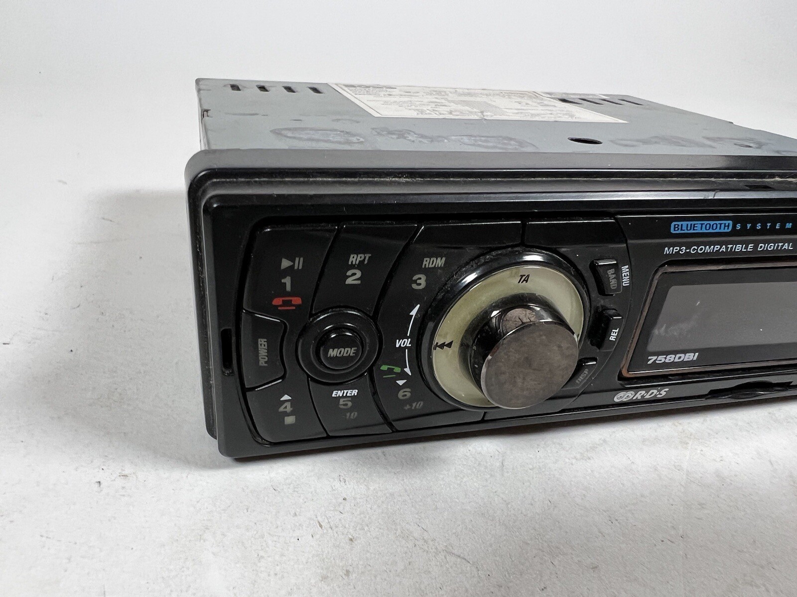 Boss Audio 758DBI Car Flash Audio Player Single DIN – iPod Mount