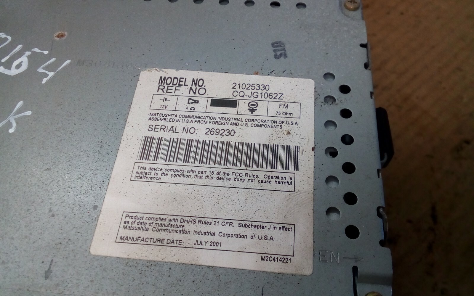 2000-2002 Saturn S-Series AM/FM Radio Receiver