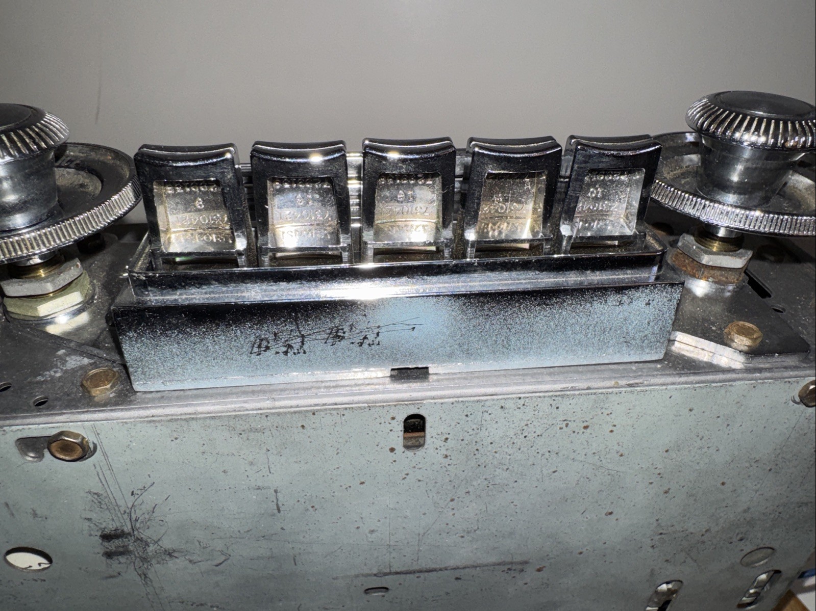 Rare DELCO Radio GMC Model 13AFM1 Serial 1019305 Hard To Find