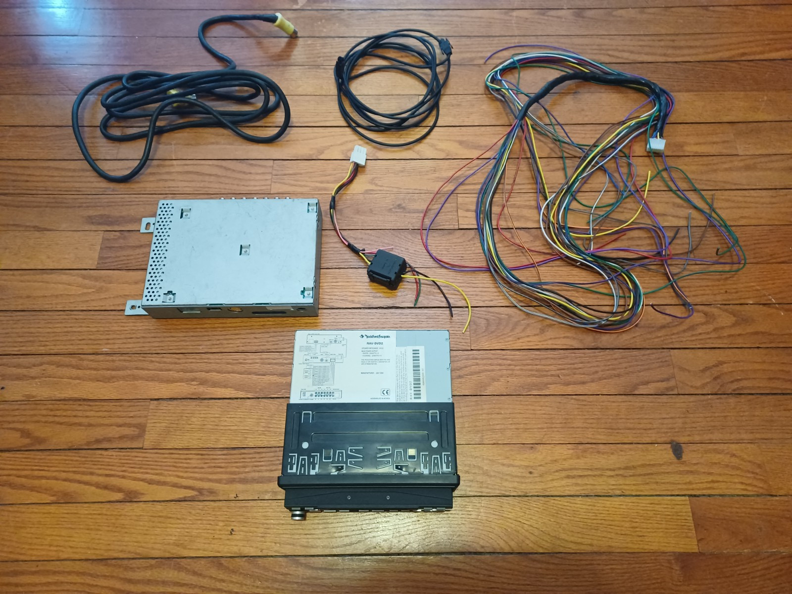 RARE OLD SCHOOL ROCKFORD FOSGATE RAVDVD2 7 INCH LCD CD/DVD PLAYER – READ DESCRIP