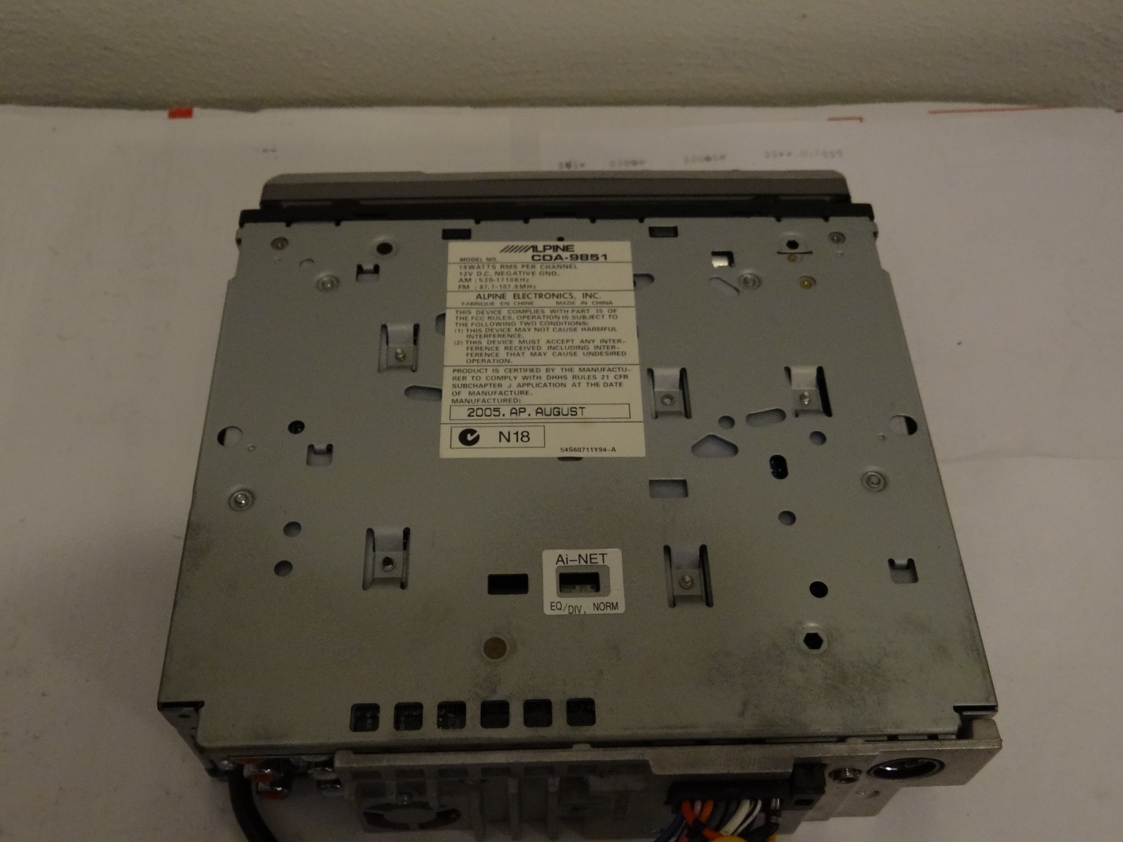Alpine CDA-9851 MP3/WMA/CD InDash Receiver 50Wx4 iPod Expandable XM SIRIUS Ready