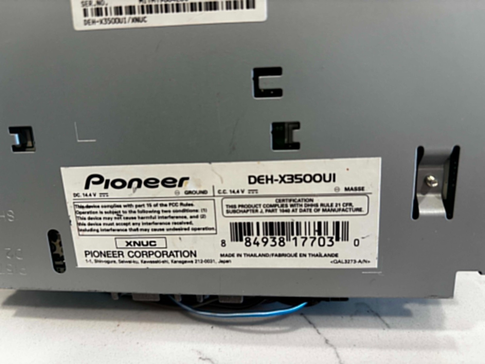 Pioneer DEH-X3500UI CD USB AUX Car Stereo Head Unit w/ GM Wiring Harness