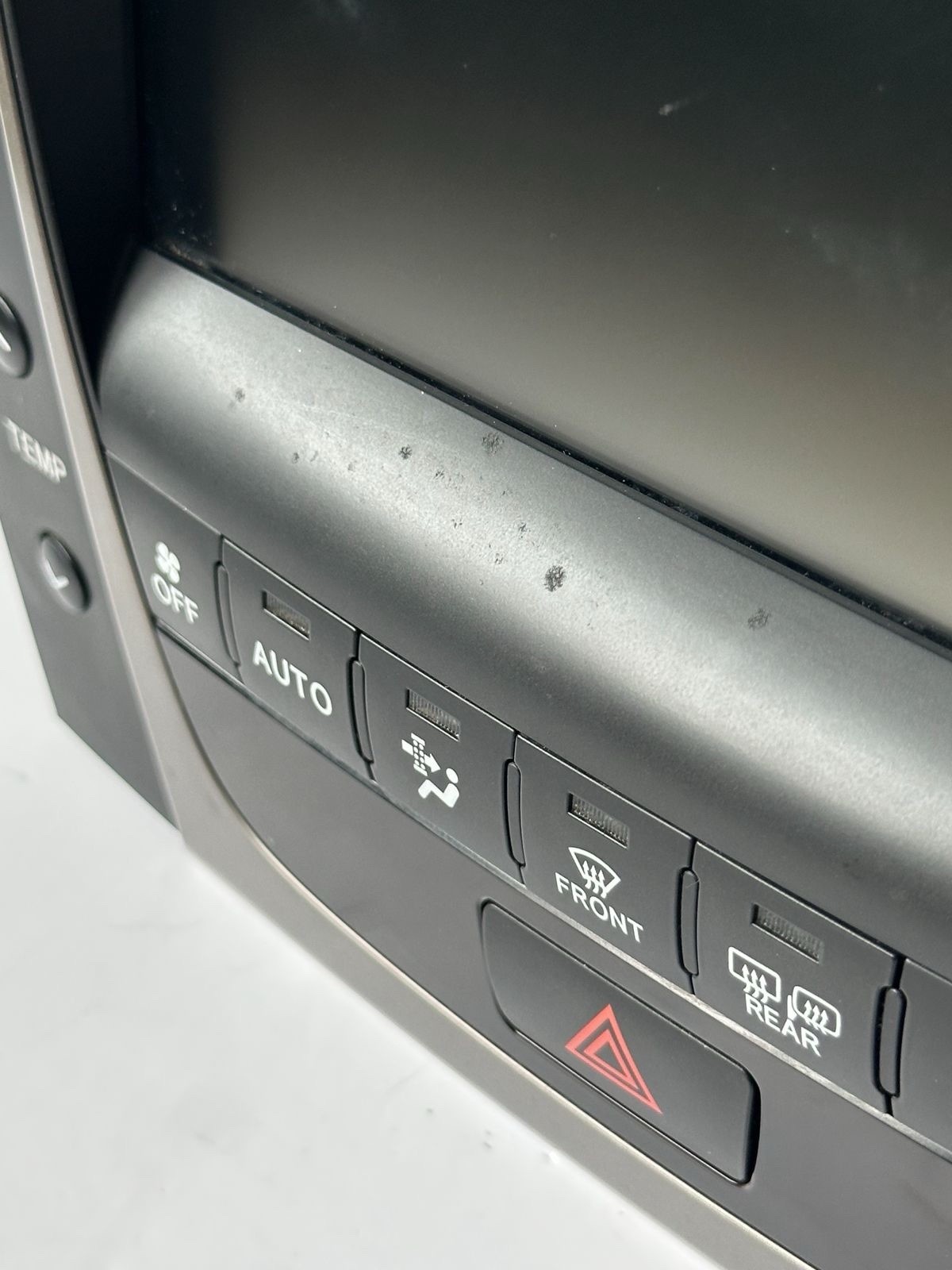 2006 -2007 GS300 GS350 NAVIGATION DISPLAY GPS CONSOLE 86111-30390 USED GOOD