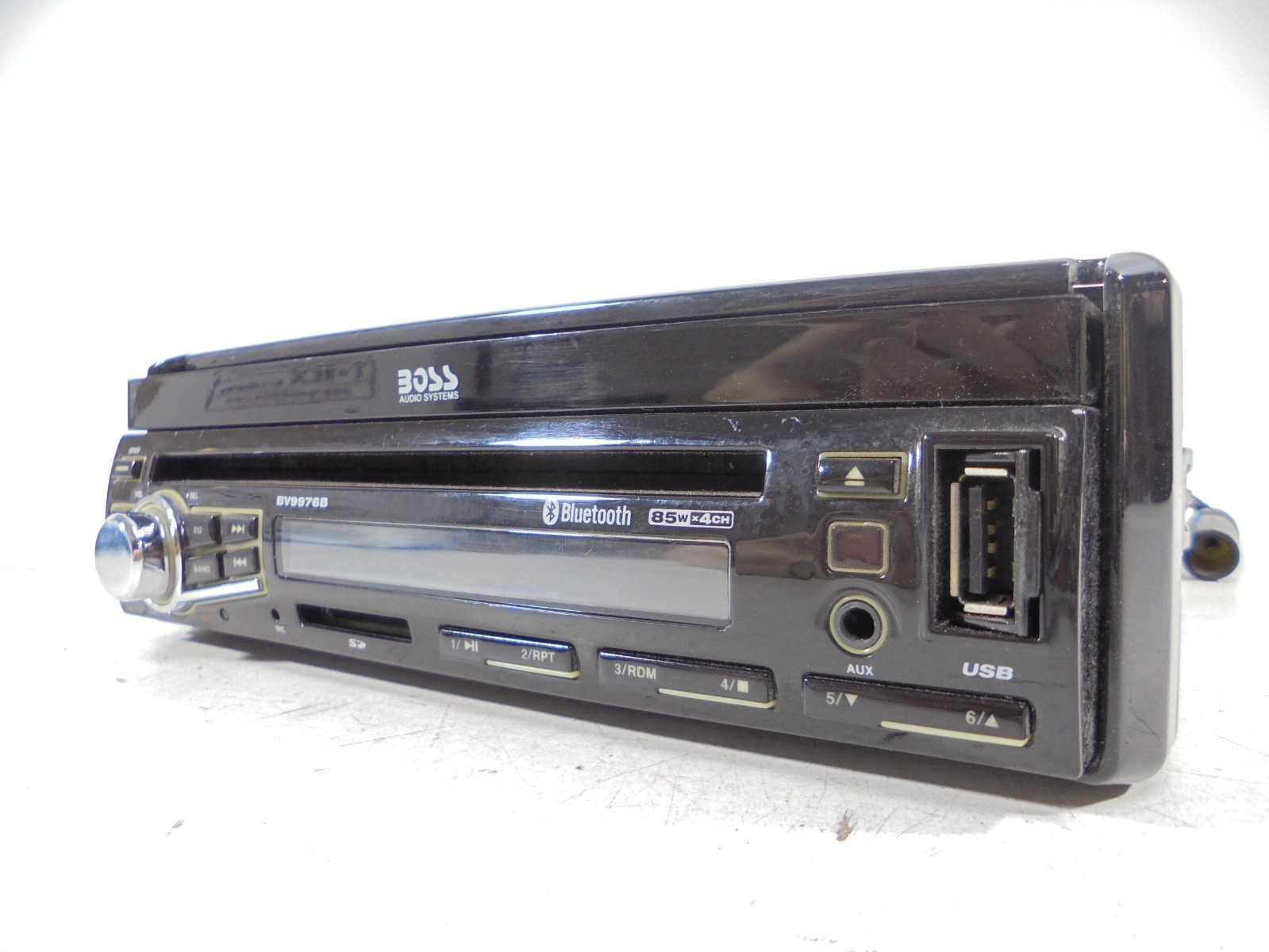 Boss Car Sterio Audion System BVD9988B