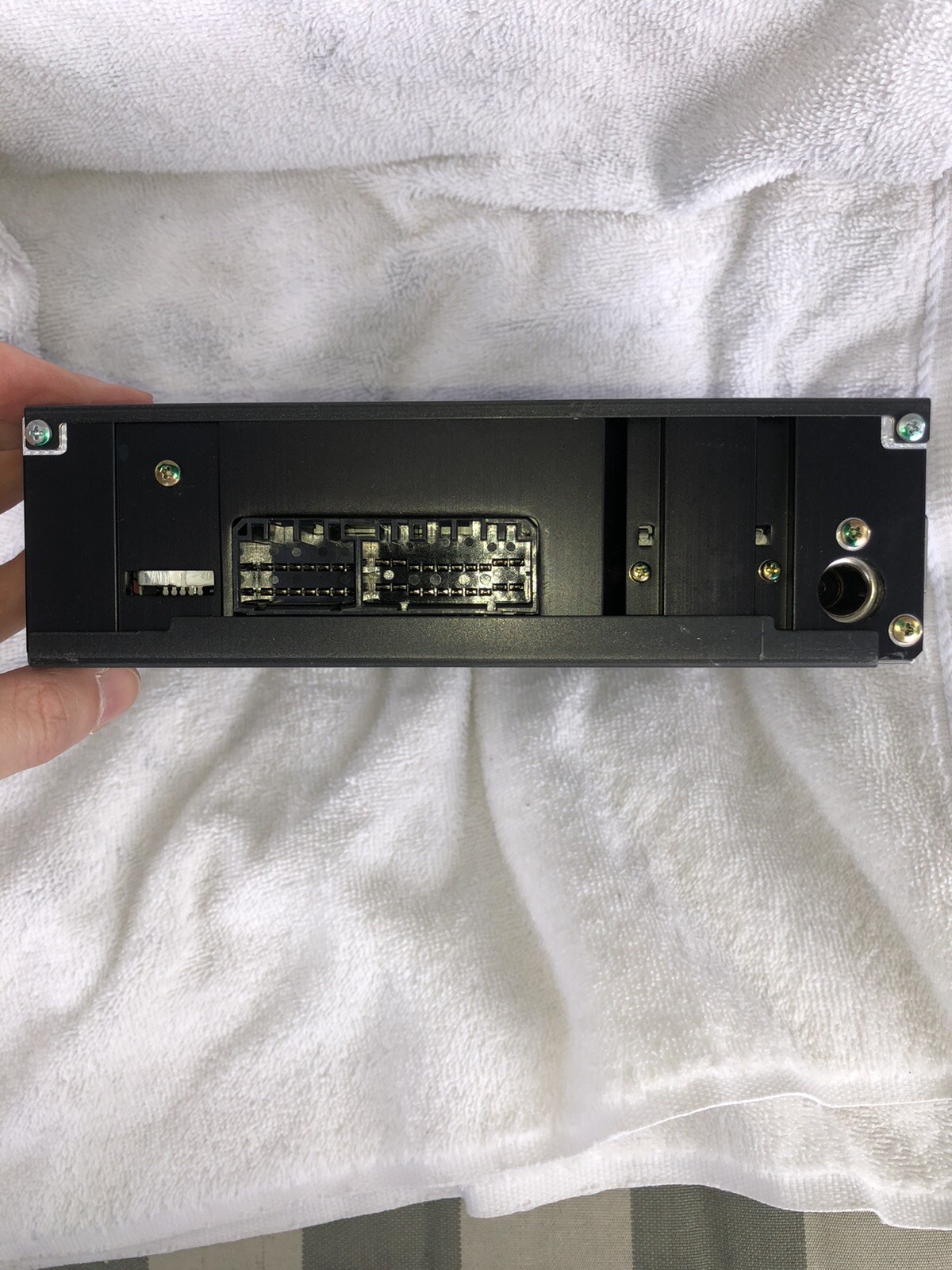 Honda Civic AM/FM Radio W/ CD Player 2001-2004. 39101-S5A-A210-M1