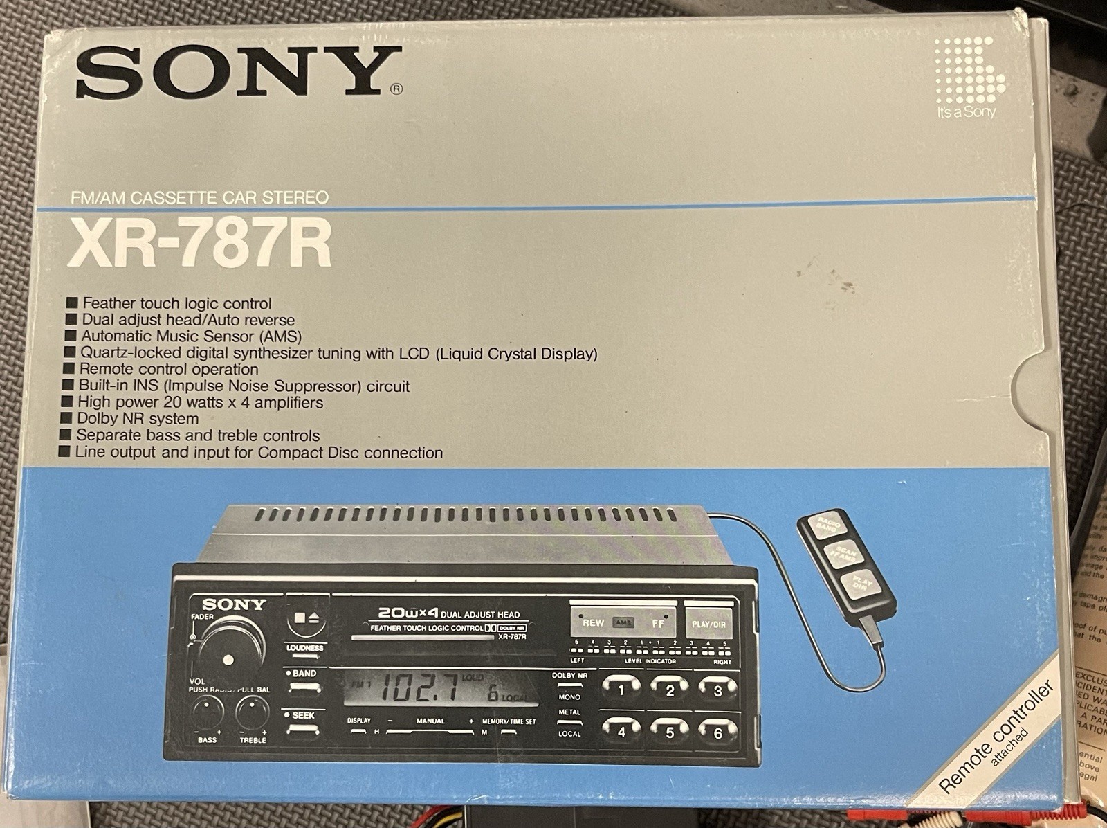 Sony XR-787R FM/AM Cassette Car Stereo